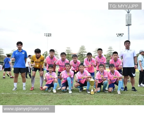 昌都球星足球崛起助力本地体育发展推动区域文化交流与青少年成长