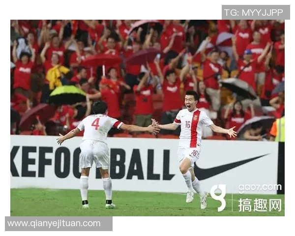 青岛足球球星卡全景揭秘 聚焦本土球员与传奇人物的闪耀瞬间